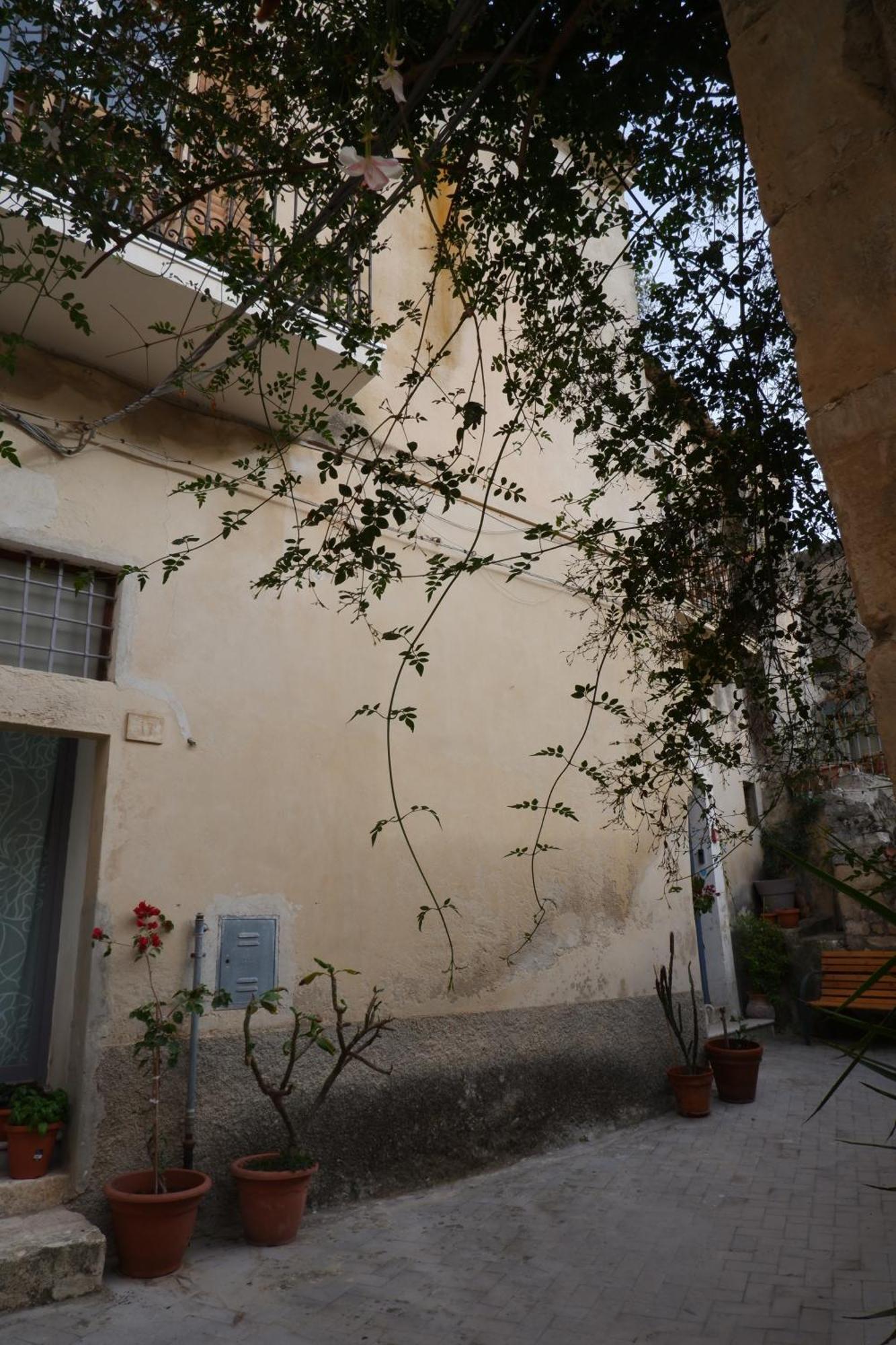 Casa Catale Bed & Breakfast Modica Eksteriør bilde